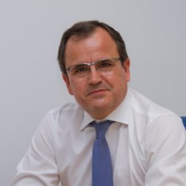 Salvador Farres